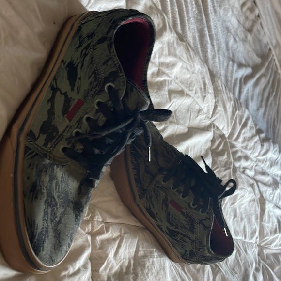 Vans wore one time inside lol - Picture 2 of 3